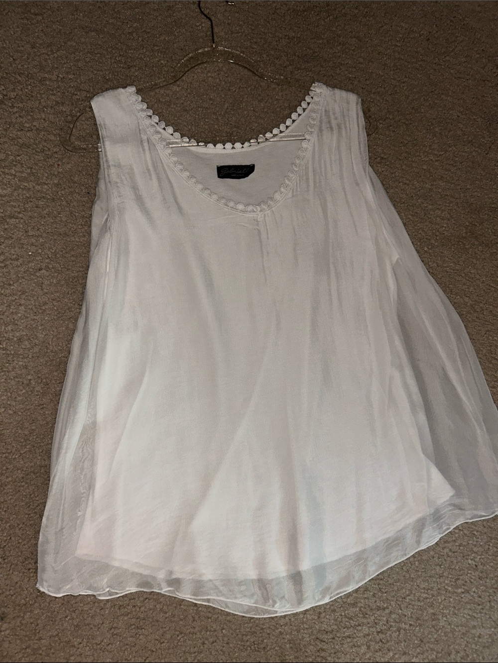 Gabriella made in Italy Women's White Sleeveless V-Neck Blouse